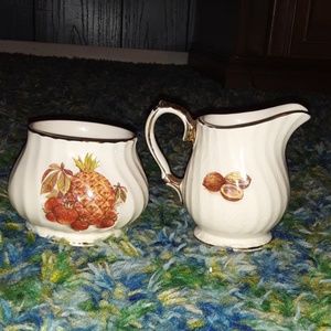 2pc vintage Sandler England set antiques